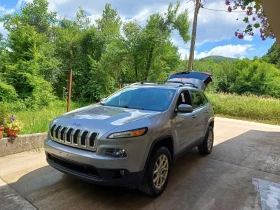Jeep Cherokee 3.2 V6 начасти, снимка 2