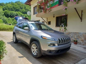 Jeep Cherokee 3.2 V6 начасти, снимка 3