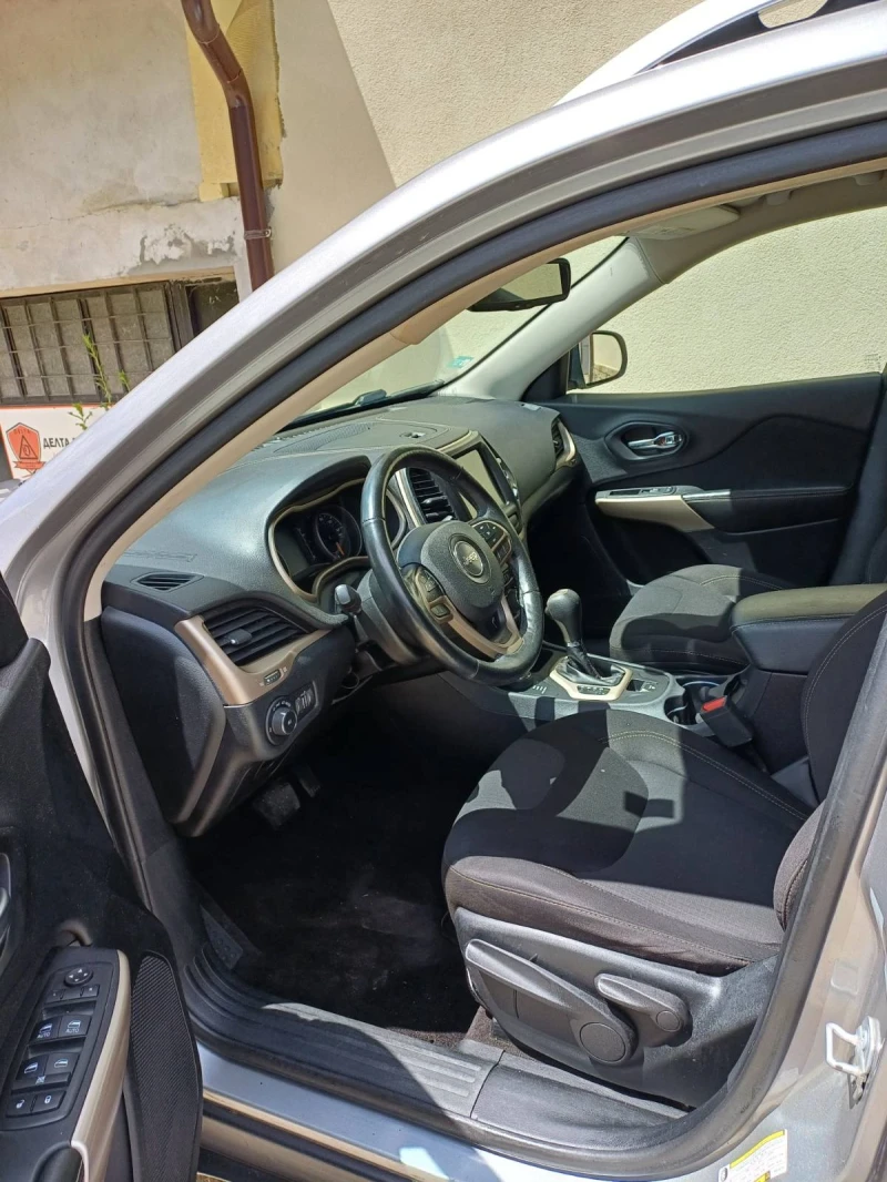 Jeep Cherokee 3.2 V6 начасти, снимка 11 - Автомобили и джипове - 52543609