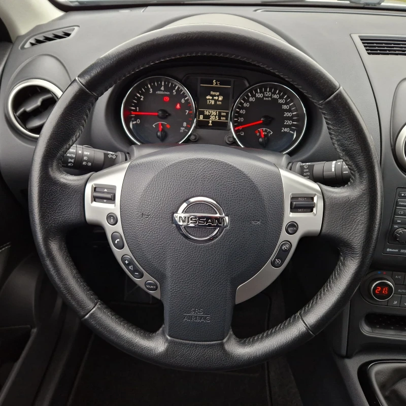 Nissan Qashqai 2.0 4Х4 7-МЕСТА/НАВИ/КАМЕРА360/ПАНОРАМА/ШВЕЙЦАРИЯ , снимка 15 - Автомобили и джипове - 52651236