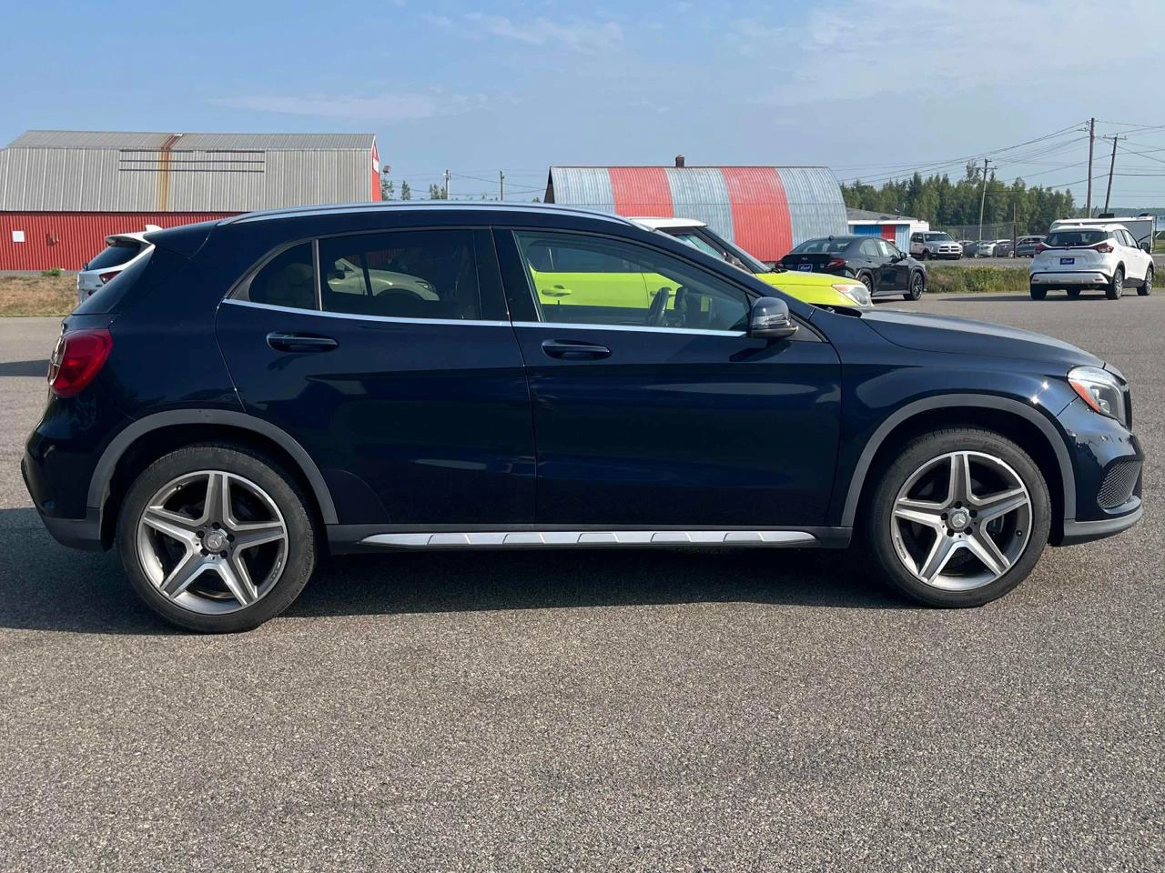 Mercedes-Benz GLA 250 4MATIC* AMG-pack* LED* Подгрев* Камера* Мърт.Зона* - изображение 4