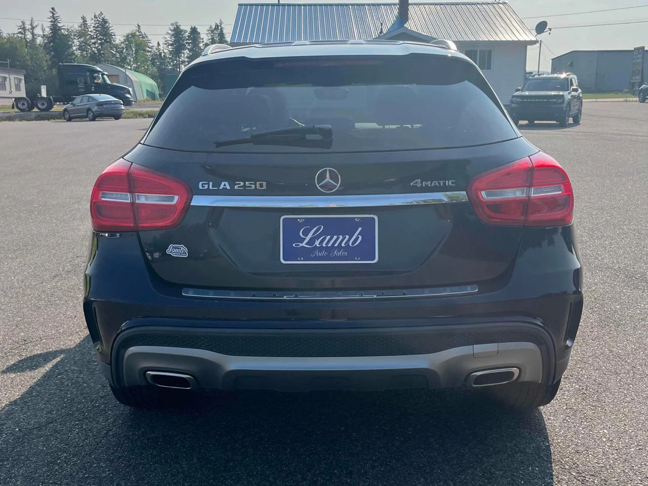 Mercedes-Benz GLA 250 4MATIC* AMG-pack* LED* Подгрев* Камера* Мърт.Зона* - изображение 5