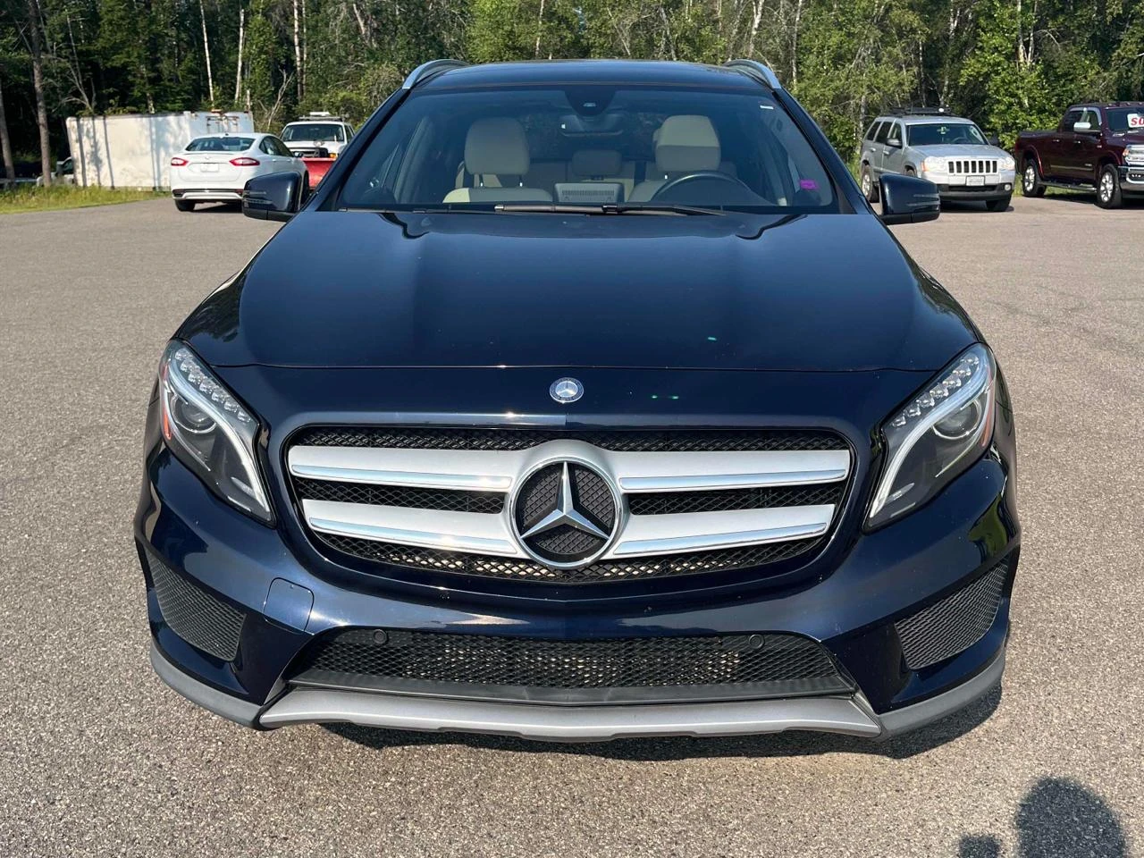 Mercedes-Benz GLA 250 4MATIC* AMG-pack* LED* Подгрев* Камера* Мърт.Зона* - изображение 3