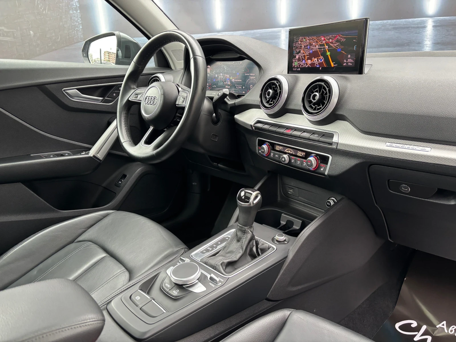 Audi Q2 35TDI S-Line  | Mobile.bg   12