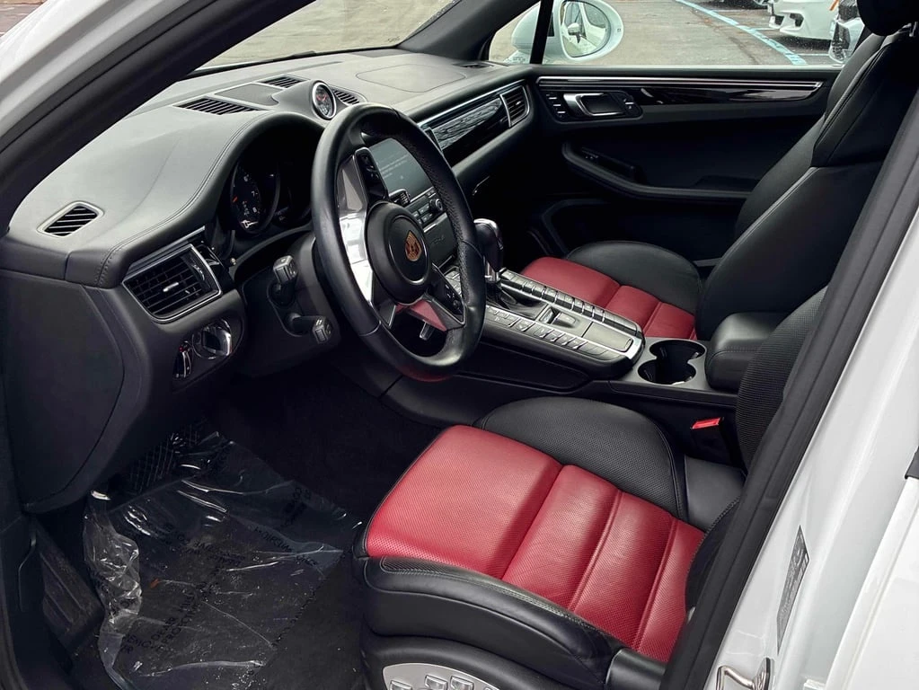 Porsche Macan * GTS * CARFAX * БЕЗ ПЪРВОНАЧАЛНА ВНОСКА - изображение 5