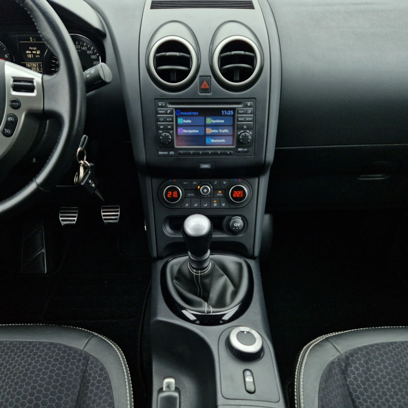 Nissan Qashqai 2.0 4�4 7-�����/����/������360/��������/���������  | Mobile.bg � ����������� 16