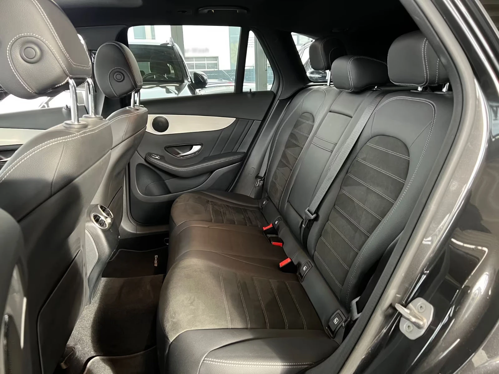 Mercedes-Benz GLC 400 d/4MATIC/330HP/AMG-LINE/PANO/HUD/CAM/MEMO/AHK/852g | Mobile.bg � ����������� 16