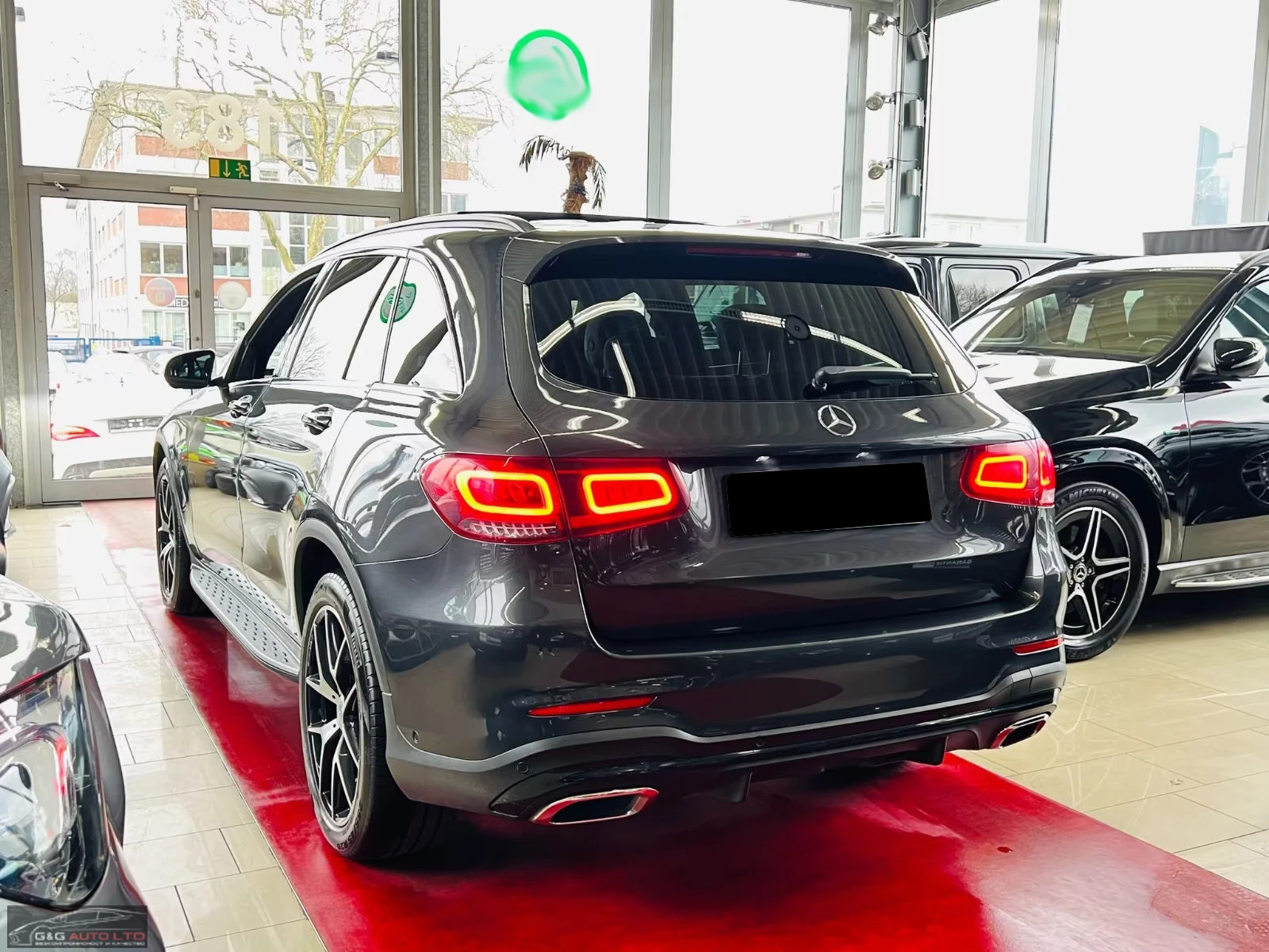 Mercedes-Benz GLC 400 d/4MATIC/330HP/AMG-LINE/PANO/HUD/CAM/MEMO/AHK/852g - изображение 2