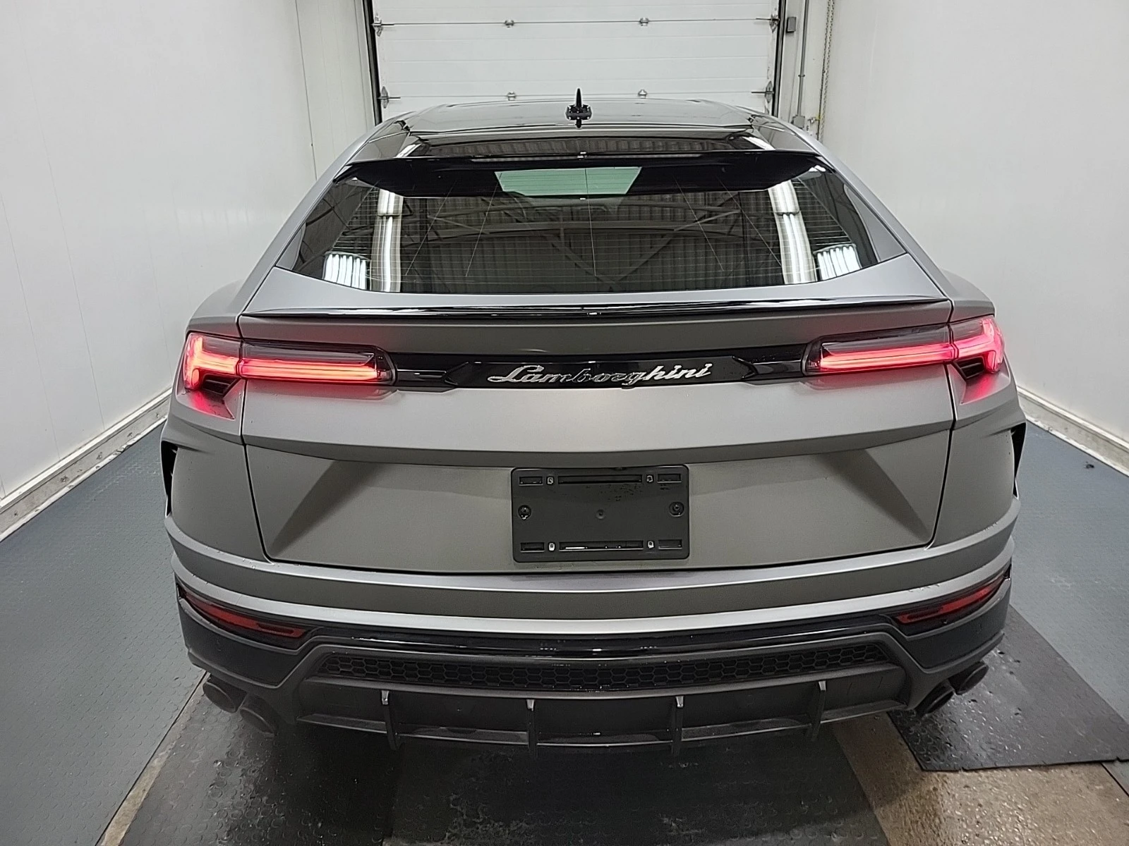 Lamborghini Urus 4L 8cyl AWD | Mobile.bg � ����������� 17