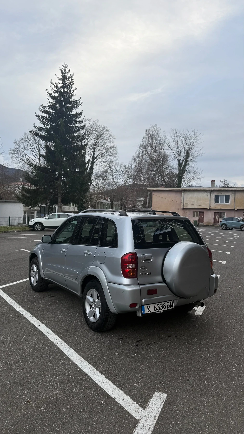 Toyota Rav4, снимка 3 - Автомобили и джипове - 54430039