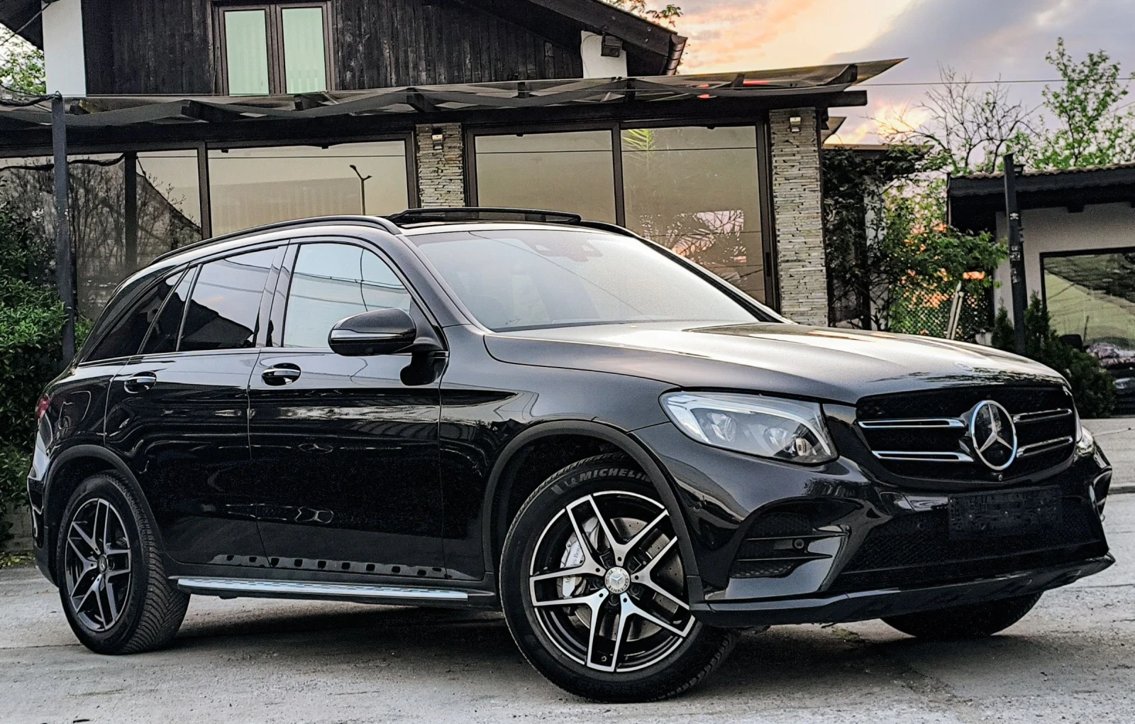 Mercedes-Benz GLC 250 D AMG LINE ПАНОРАМА 4-MATIC 9G FULL