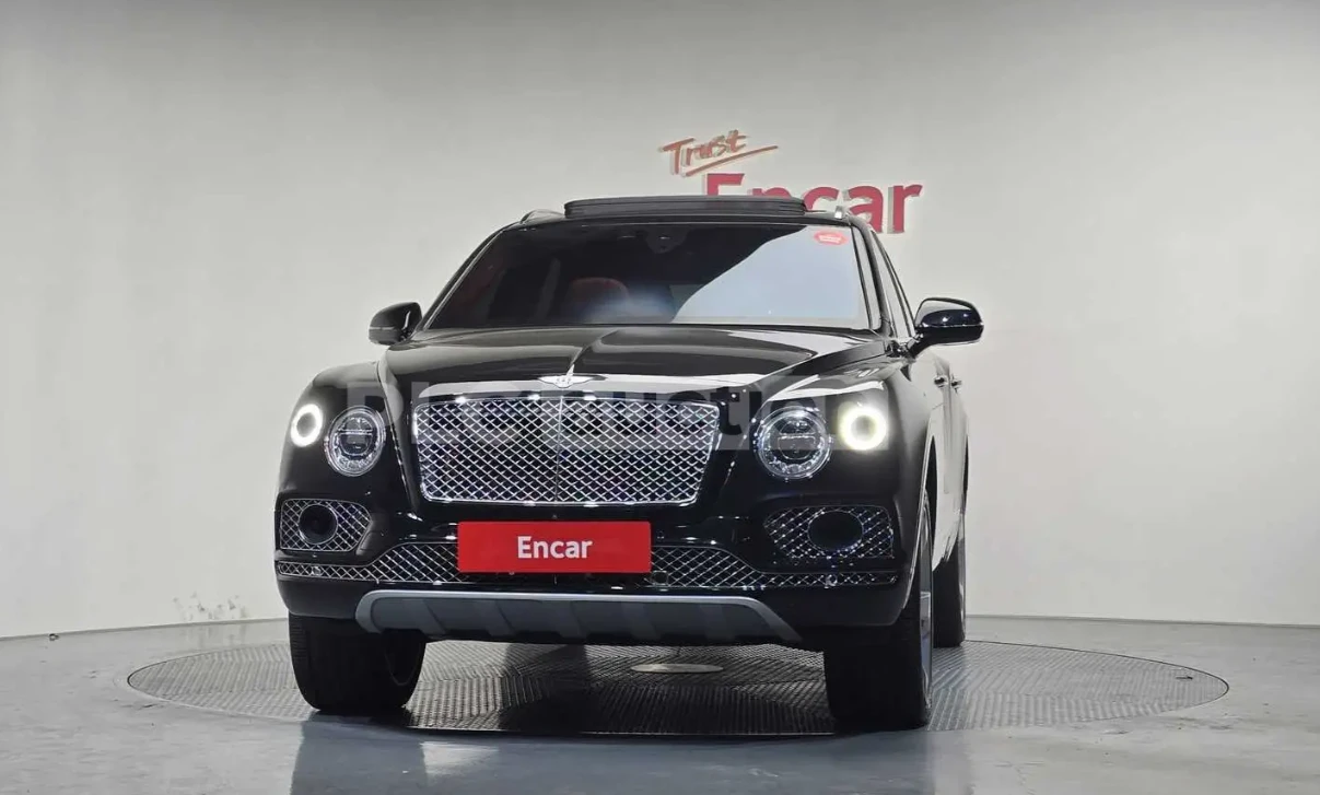 Bentley Bentayga, снимка 3 - Автомобили и джипове - 54835188