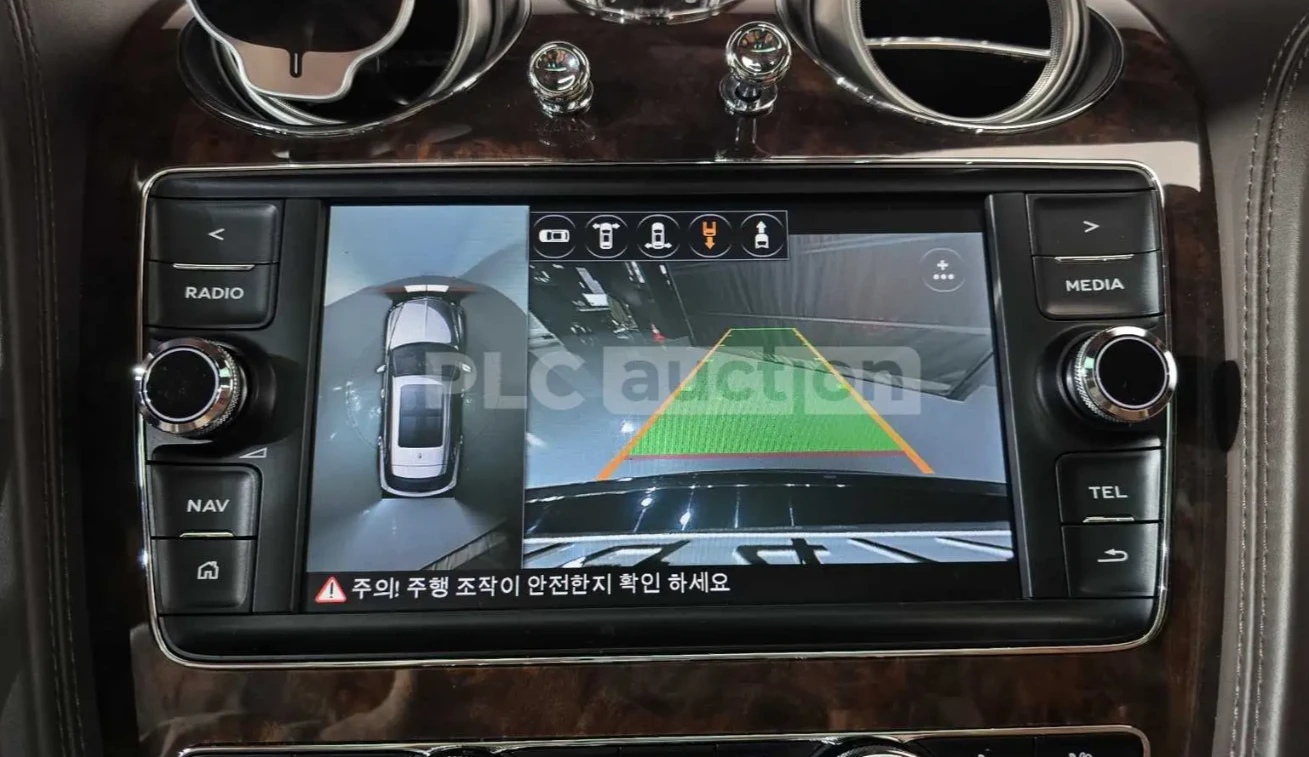 Bentley Bentayga, снимка 14 - Автомобили и джипове - 54835188