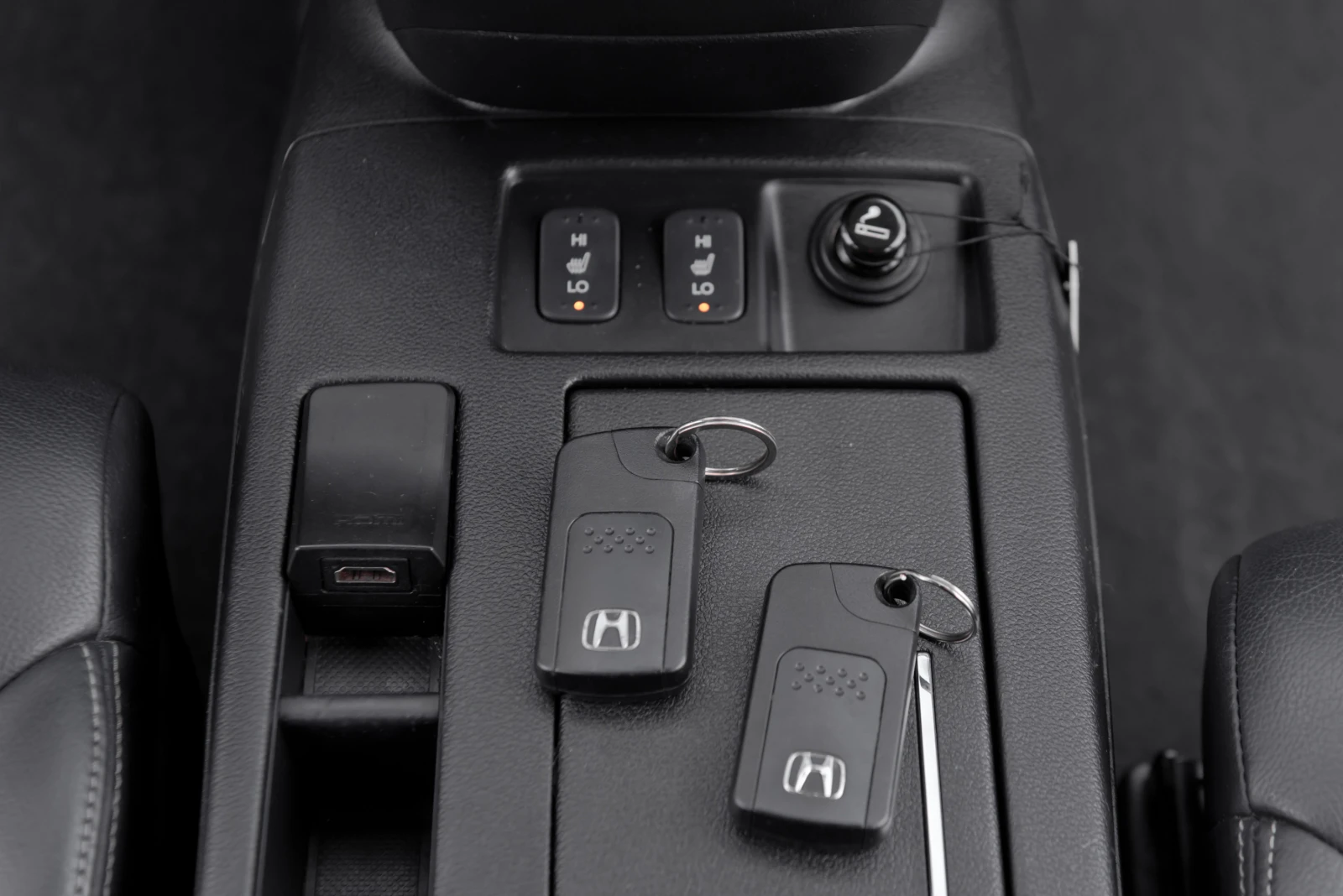 Honda Cr-v Еxclusive 2.4 i-VTEC 4x4   190 к.с., снимка 14 - Автомобили и джипове - 55034906