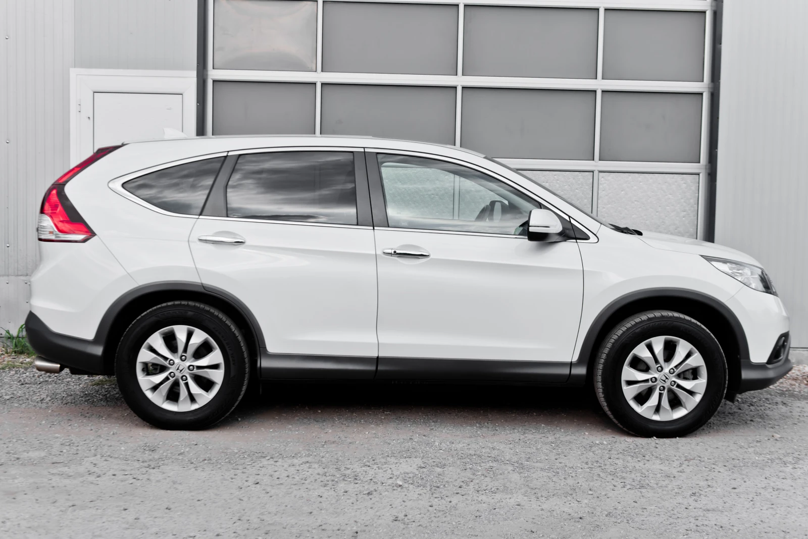 Honda Cr-v Еxclusive 2.4 i-VTEC 4x4   190 к.с., снимка 4 - Автомобили и джипове - 55034906