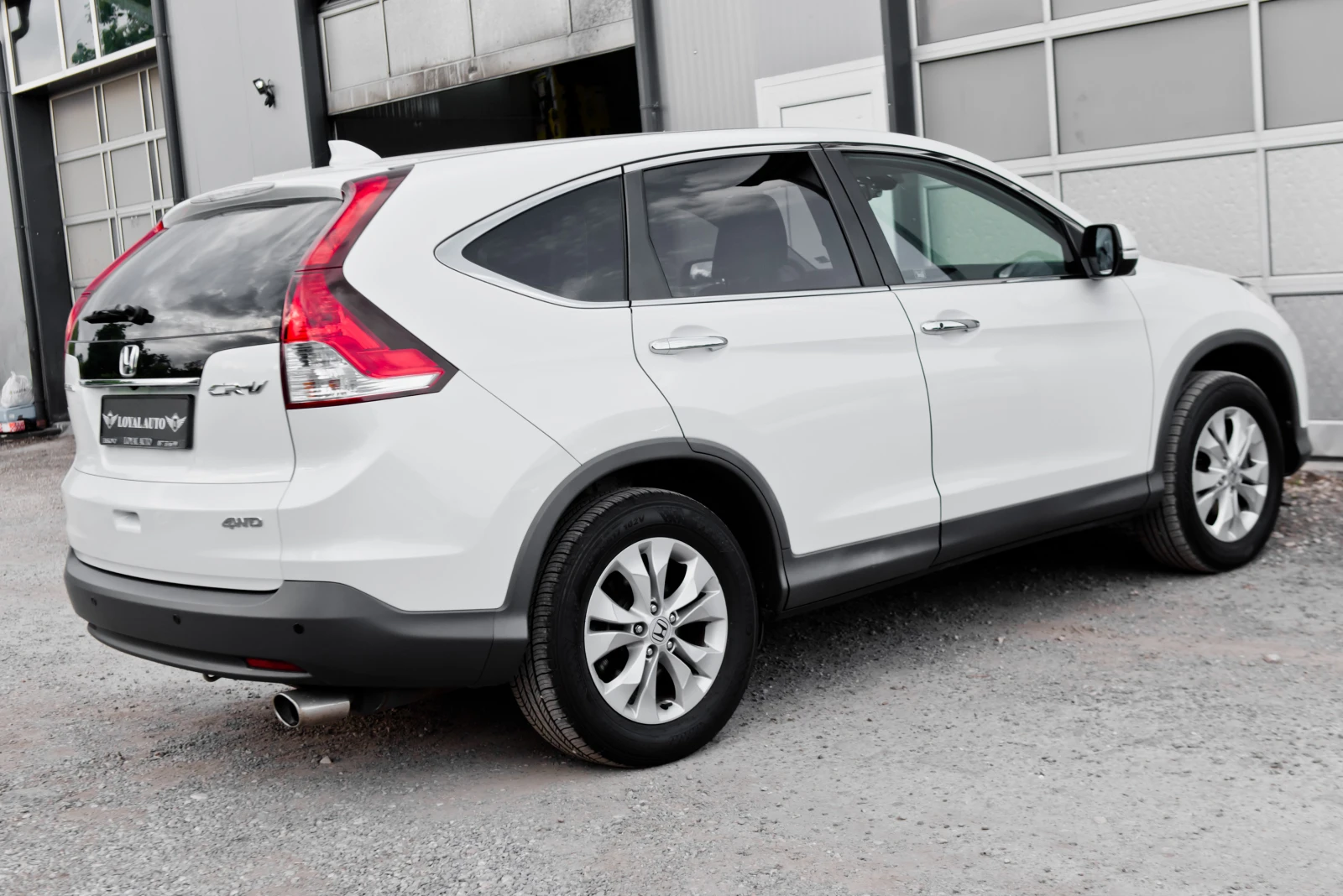Honda Cr-v Еxclusive 2.4 i-VTEC 4x4   190 к.с., снимка 8 - Автомобили и джипове - 55034906