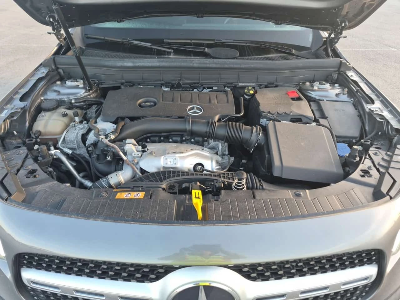 Mercedes-Benz GLB 250 ALCANTARA| PANO| 360| 2 КЛЮЧА| , снимка 11 - Автомобили и джипове - 55374571