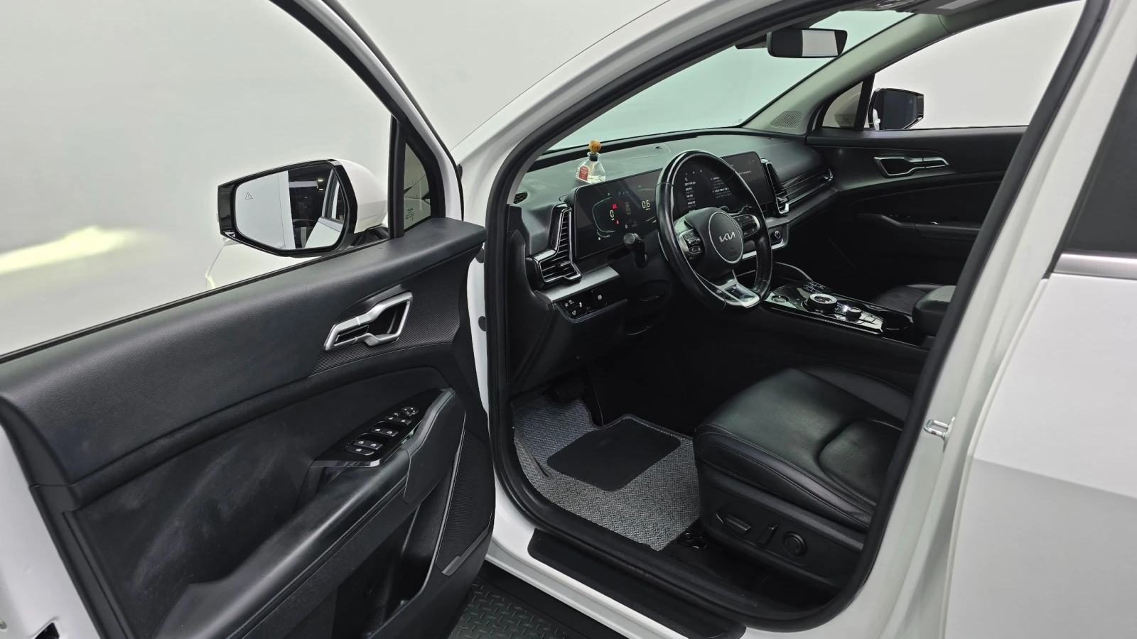 Kia Sportage 2.0 LPG Noblesse, снимка 8 - Автомобили и джипове - 55610390