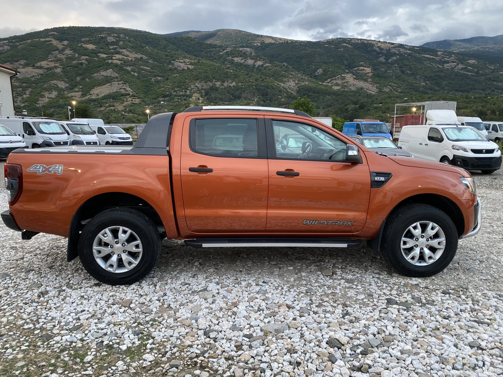 Ford Ranger -3.2TDCI-WILDTRAK/РЪЧНИ СКОРОСТИ, снимка 4 - Автомобили и джипове - 55705076