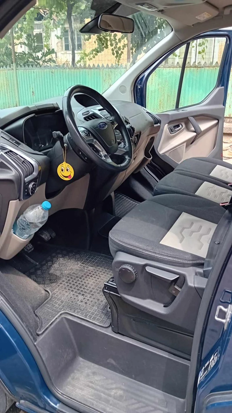 Ford Tourneo Custom, снимка 6 - Бусове и автобуси - 49586695