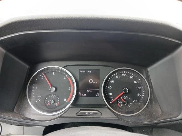 VW Crafter Очакван внос  - изображение 7