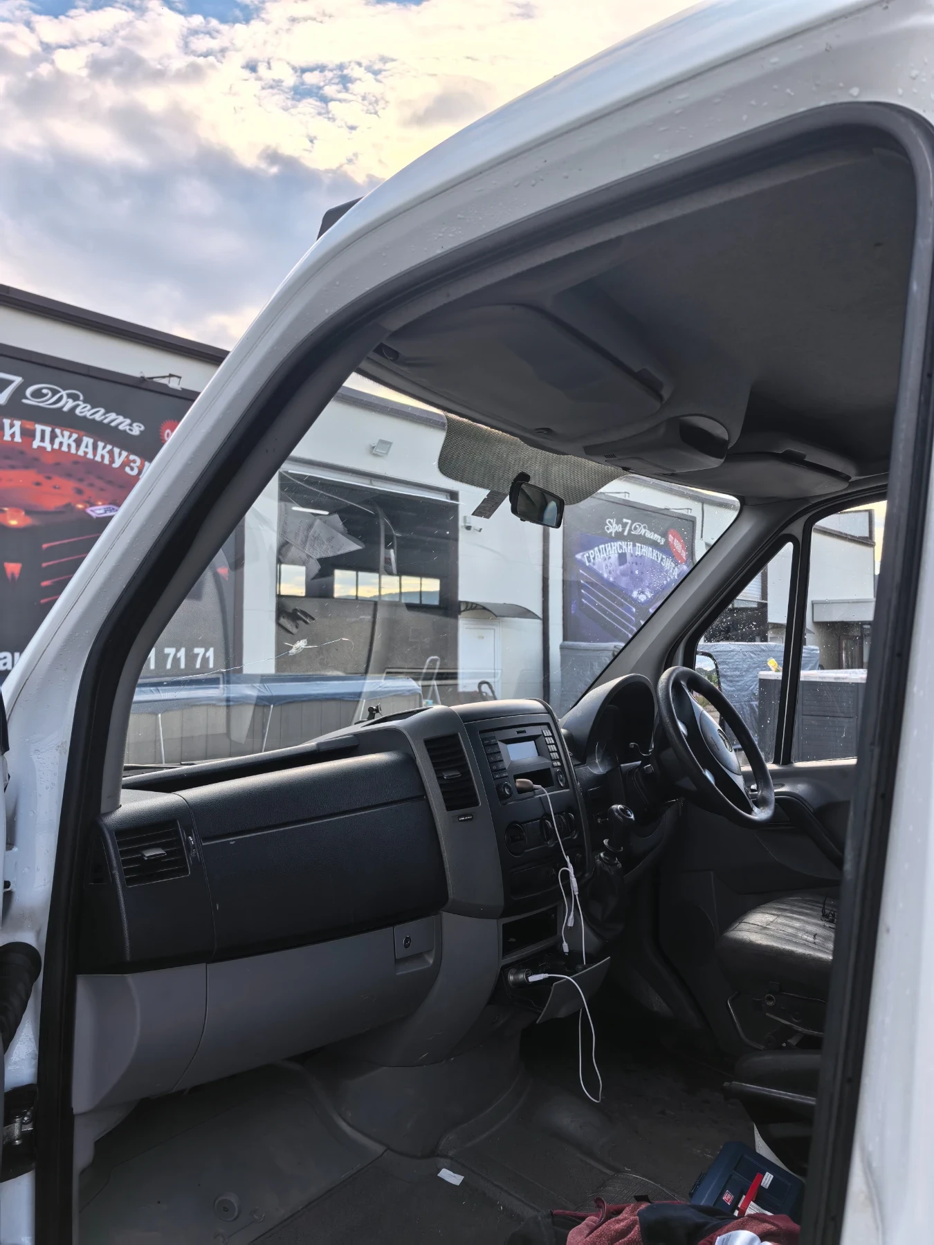 Mercedes-Benz Sprinter 314 Samosval - изображение 10