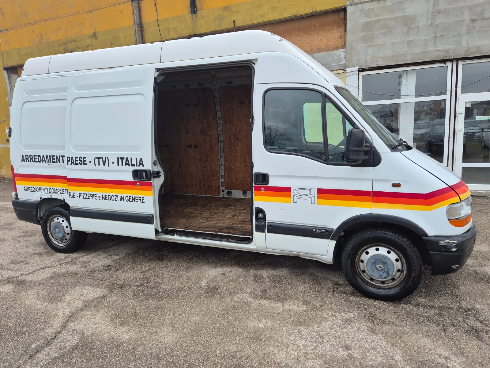 Renault Master 2.2DCI ITALY , снимка 12 - Бусове и автобуси - 53953513