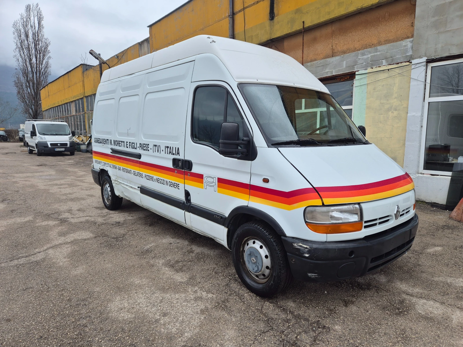 Renault Master 2.2DCI ITALY , снимка 4 - Бусове и автобуси - 53953513