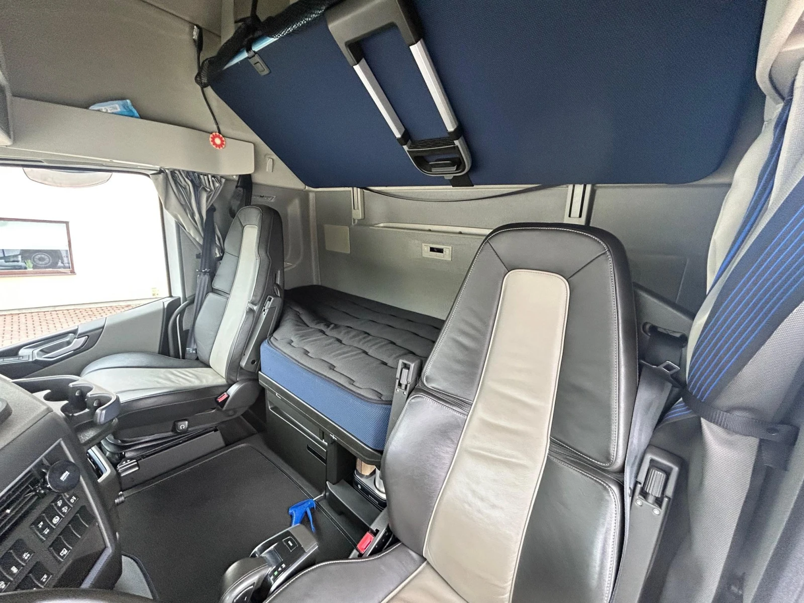 Volvo Fh Volvo FH500 6X2 EURO6 + RALENTISSEUR  - изображение 9