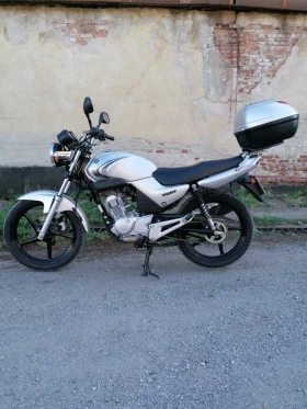 Yamaha YBR 125 i, снимка 2