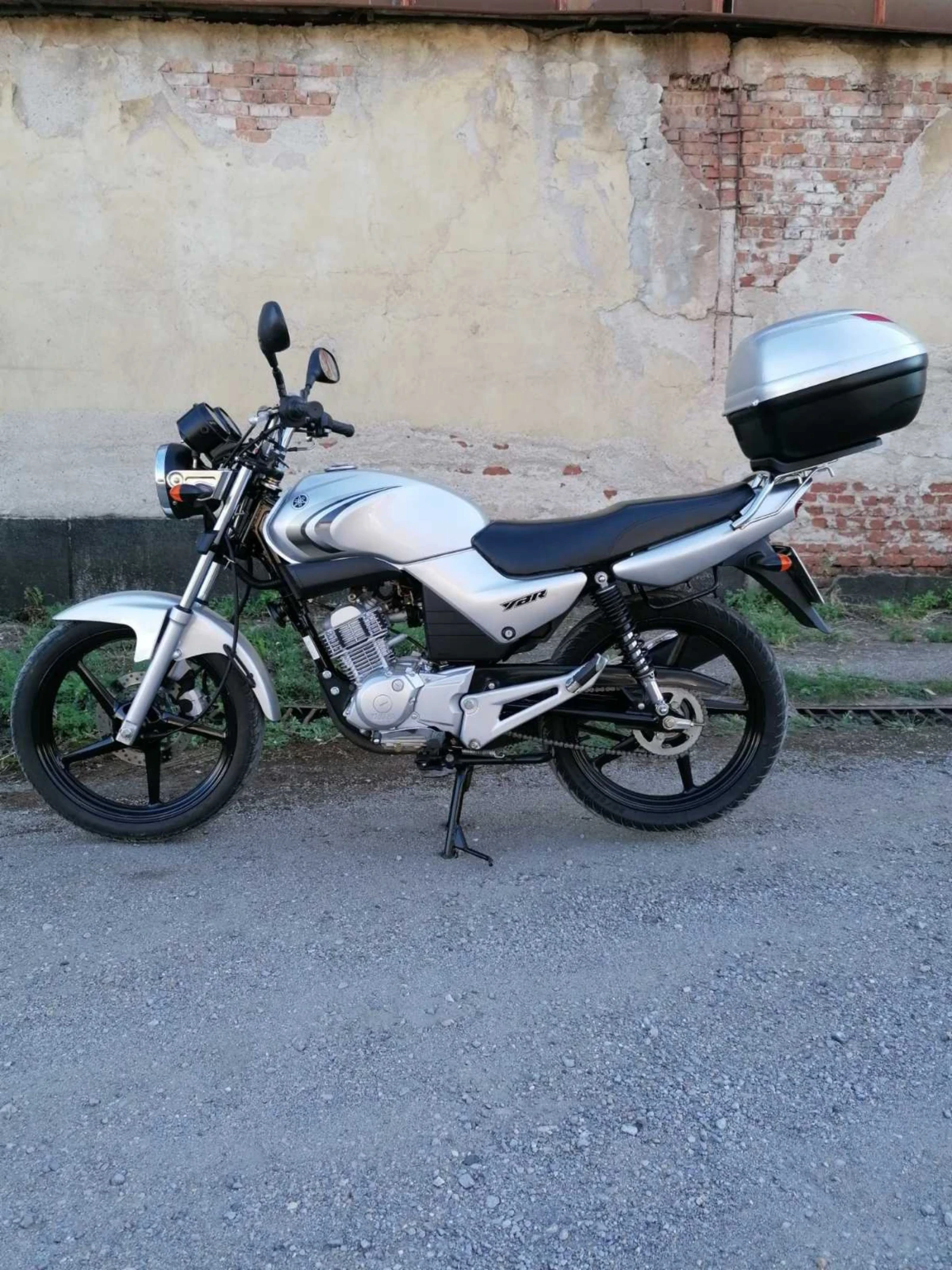 Yamaha YBR 125 i - изображение 2