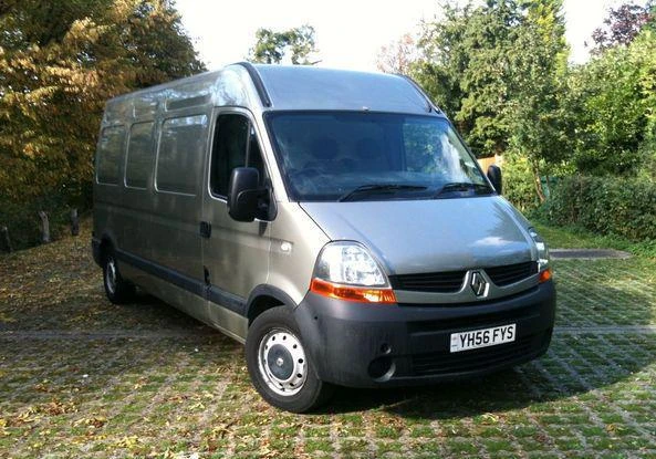 Двигател за Renault Master, снимка 1 - Части - 30128716