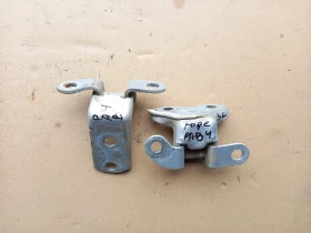 Панти врата задна лява горна и долна Тойота Рав4 (с)