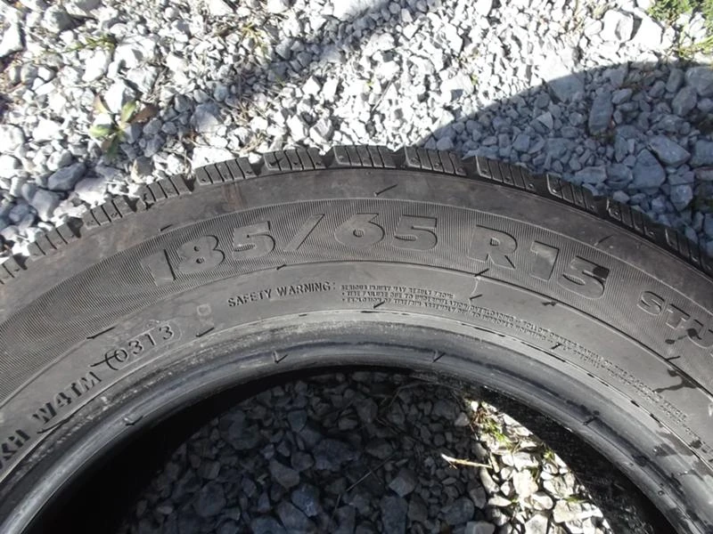 Гуми Зимни 185/65R15, снимка 5 - Гуми и джанти - 16098800