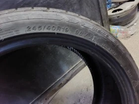 Гуми Зимни 245/40R19, снимка 7 - Гуми и джанти - 38528077