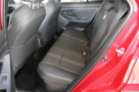 Toyota Yaris Cross ADVENTURE/116HP/HUD/CAM/NAVI/LED/KLESS/DIGI/237g, снимка 15