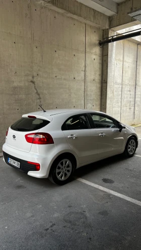 Kia Rio 1.4 Газ-бензин 6 скорости, снимка 5