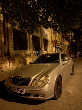 Mercedes-Benz E 270, снимка 11