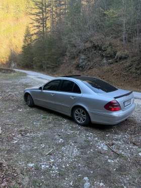 Mercedes-Benz E 270, снимка 1