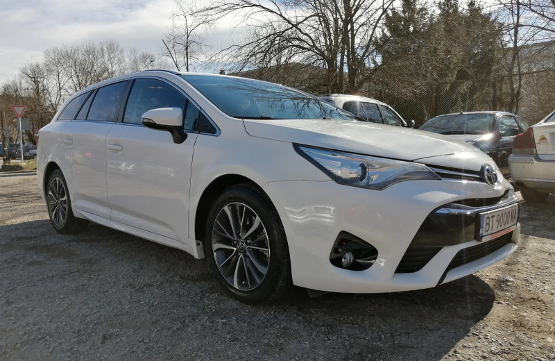 Toyota Avensis 2.0D 143p.s., снимка 1 - Автомобили и джипове - 44144852