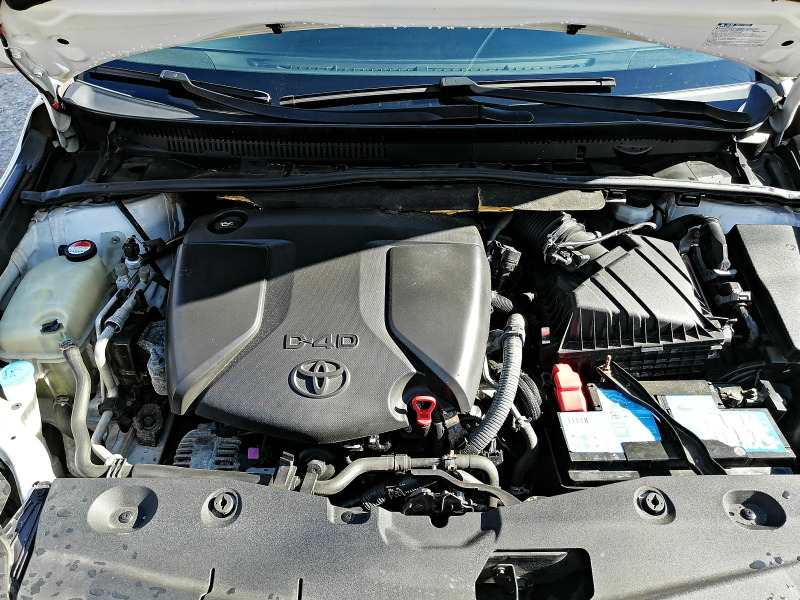 Toyota Avensis 2.0D 143p.s., снимка 16 - Автомобили и джипове - 44144852