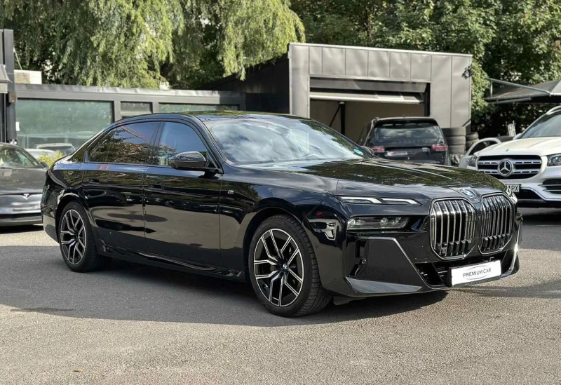 BMW 740 d X Drive M Package, снимка 3 - Автомобили и джипове - 47374724