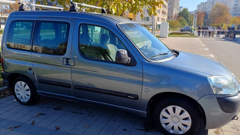 Citroen Berlingo, снимка 3 - Автомобили и джипове - 47678382