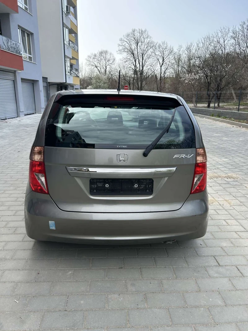 Honda Fr-v Facelift/1.8/LPG, снимка 6 - Автомобили и джипове - 49584732