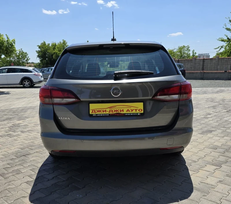 Opel Astra 1.7CDTI, снимка 5 - Автомобили и джипове - 50801171