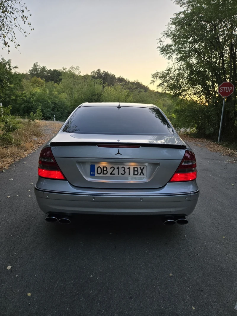 Mercedes-Benz E 500 AMG-pack, LPG, снимка 5 - Автомобили и джипове - 52349732