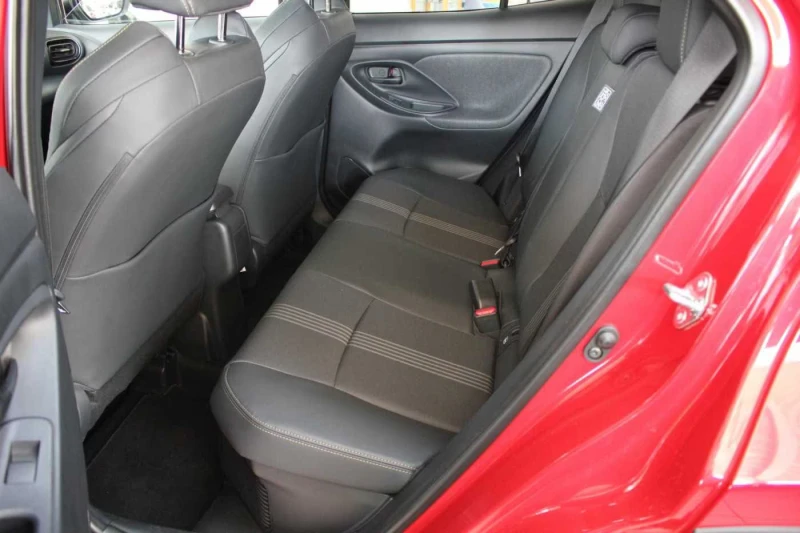 Toyota Yaris Cross ADVENTURE/116HP/HUD/CAM/NAVI/LED/KLESS/DIGI/237g, снимка 15 - Автомобили и джипове - 51534170