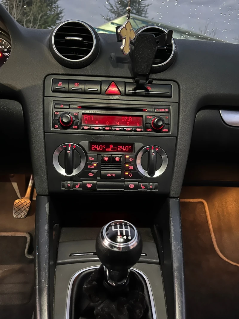 Audi A3, снимка 6 - Автомобили и джипове - 52355945