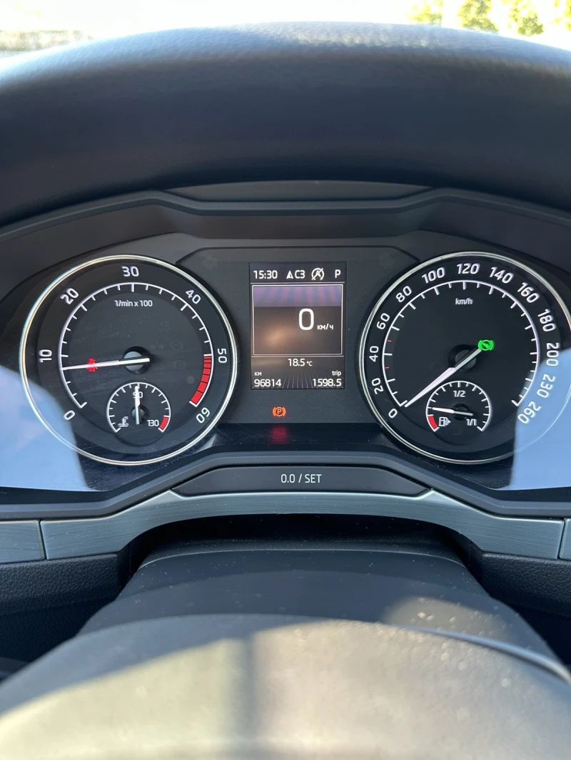 Skoda Superb, снимка 6 - Автомобили и джипове - 52657350