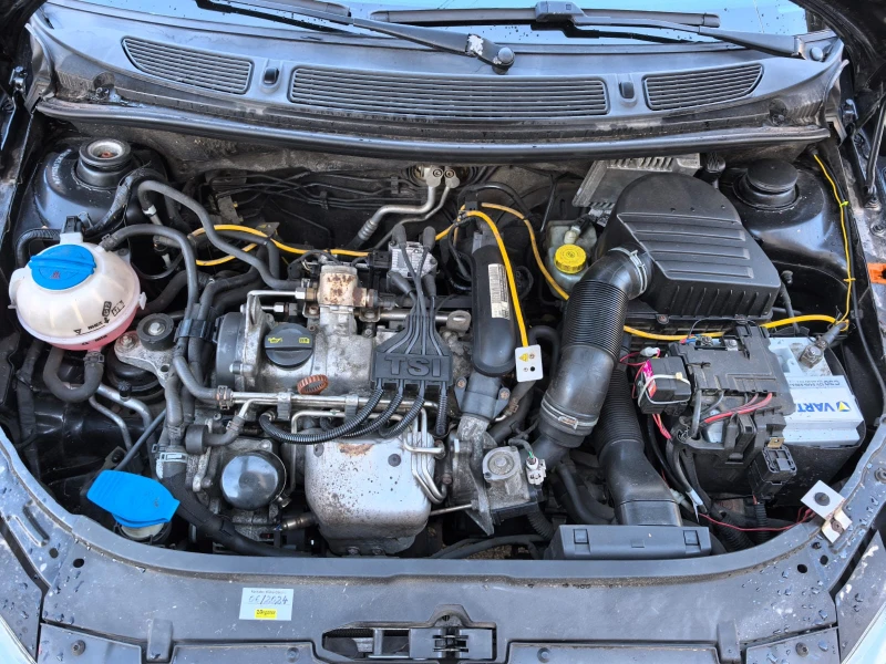 Skoda Fabia, снимка 11 - Автомобили и джипове - 52813361